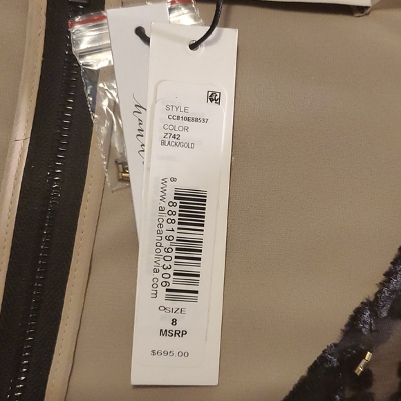 Hello classic very beautiful designer dress - Picture 9 of 13